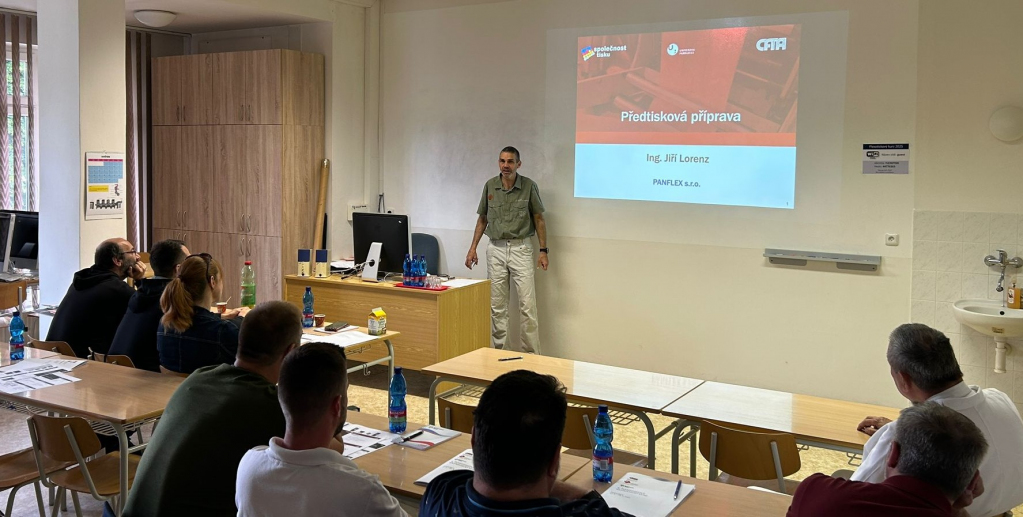 Jiří Lorenz se podílí na vzdělávání odborníků ve flexotisku
